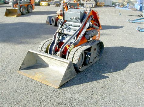 thomas 25gt mini skid steer|thomas loaders 25gt.